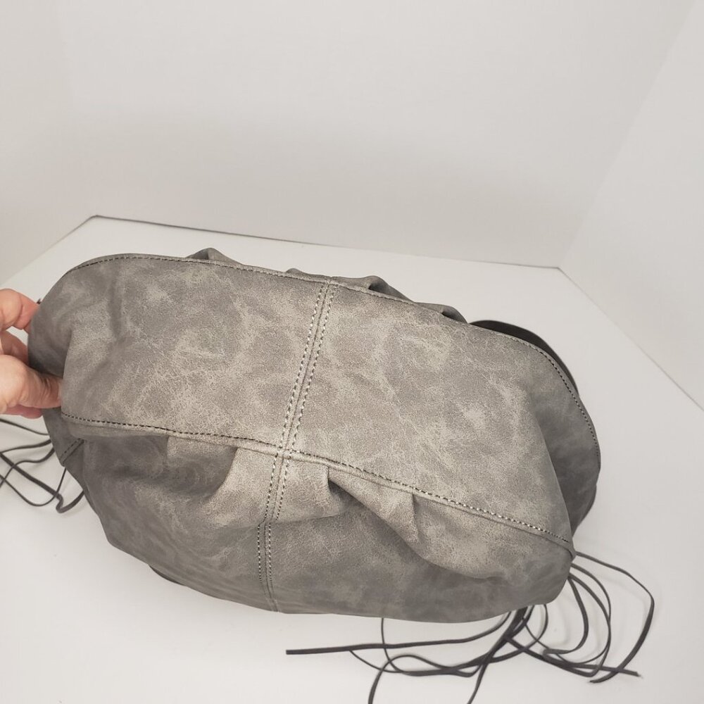 NWOT Kenneth Cole Reaction Hobo Bag Gray Big - Picture 6 of 13